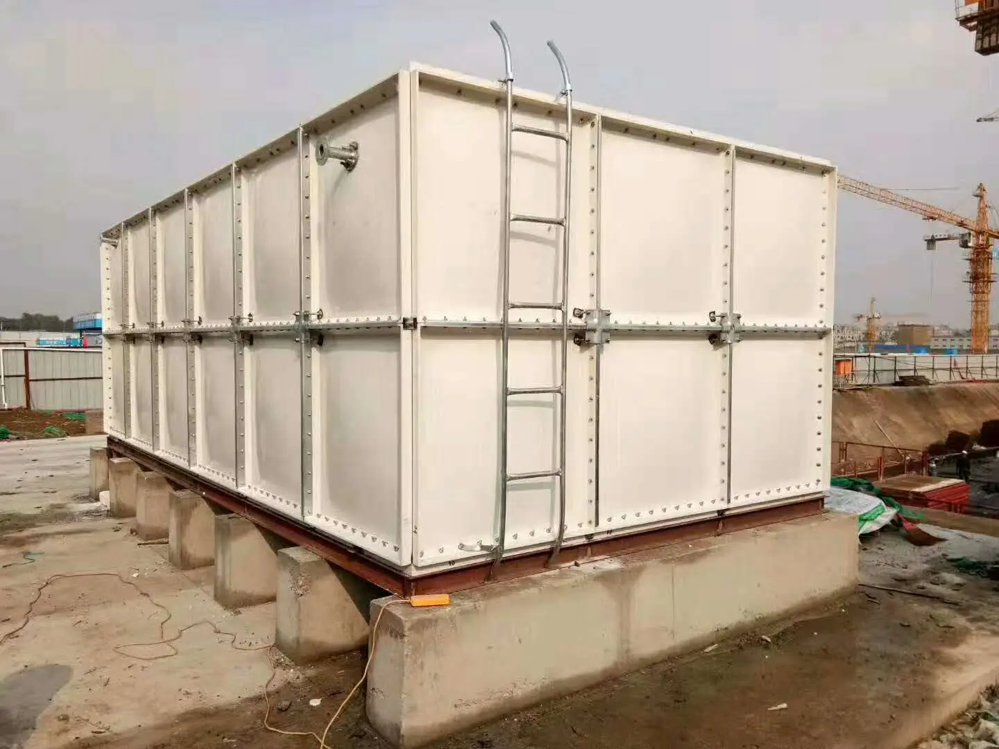 📘 Case Study: GoodTanks GRP Water Tanks Supporting Sustainable Agriculture in Tanzania