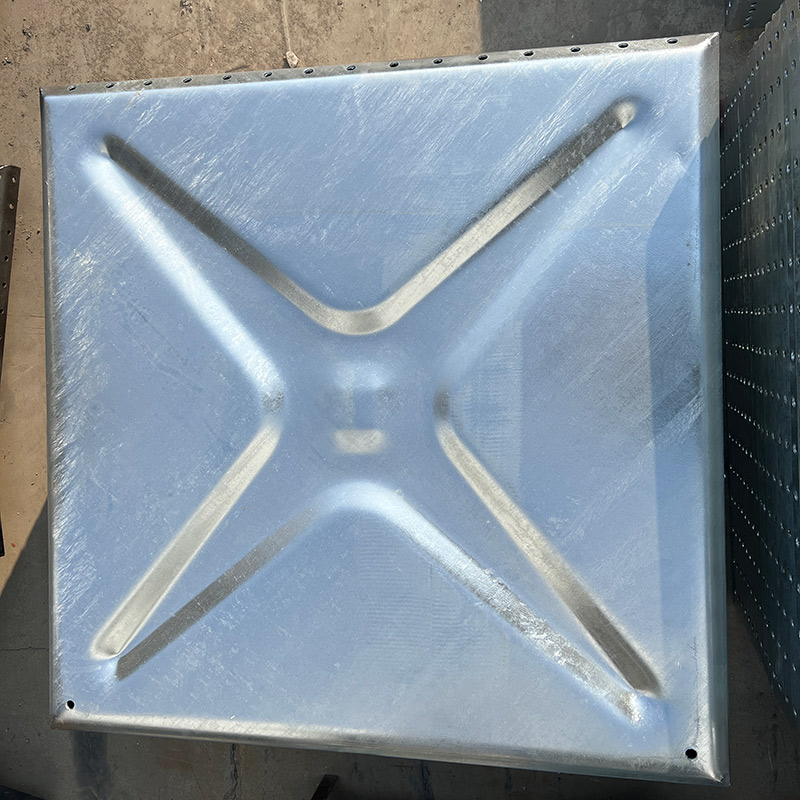 HDG-Water-Tank-–-Durable,-Reliable,-and-Efficient-Water-Storage-Solutions-9