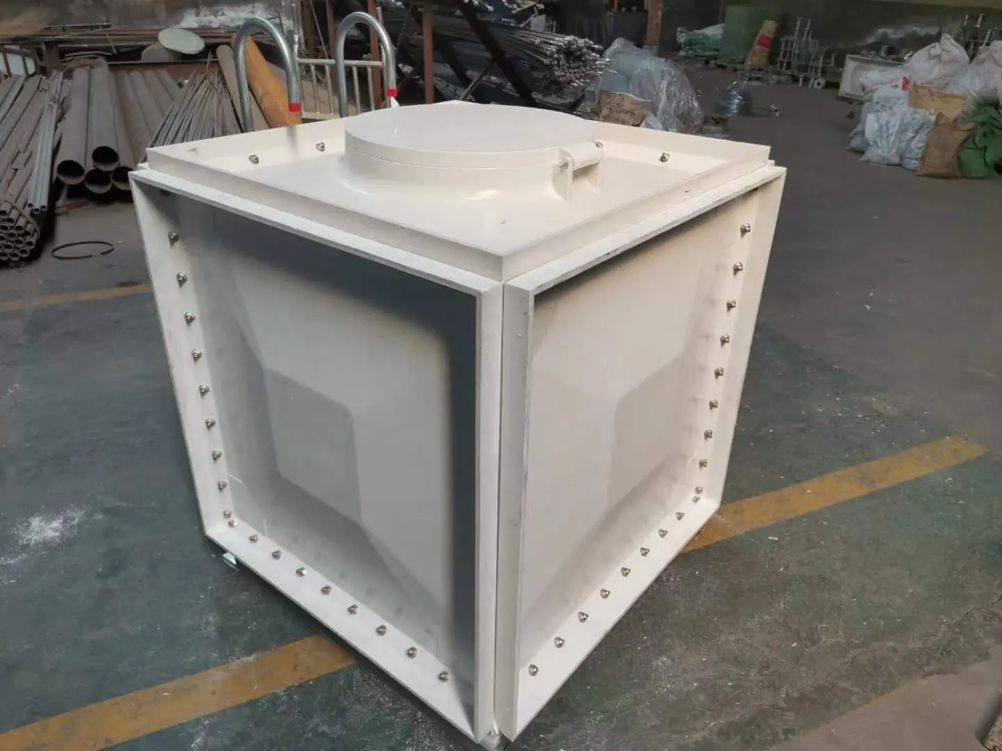 What Is a GRP Water Tank? The Scalable, Hygienic Water Storage Solution for Singapore’s Industrial Needs